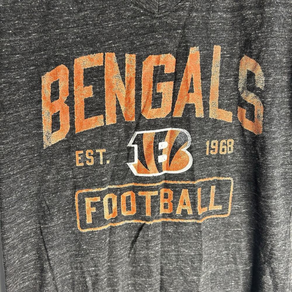 Fanatics Cincinnati Bengals #97 Parker Women's V Neck T Shirt Size M